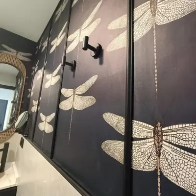 Un baño de El Jardín de las Libélulas