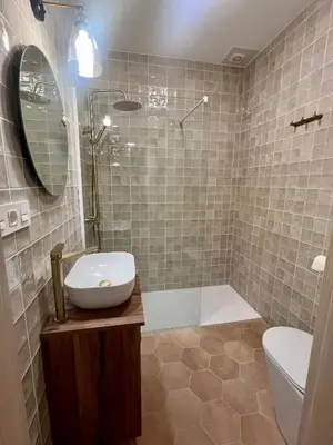 Un baño de Casa Rural Las Escuelas de Pradoalegre