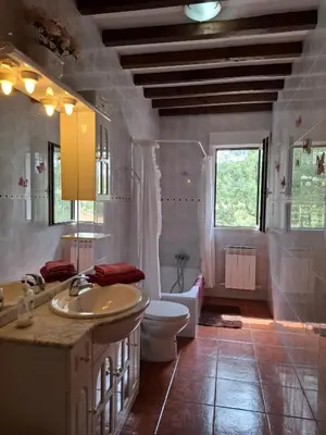 Un baño de Casa Cordovilla