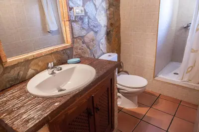 Un baño de Casas Rurales La Dehesa