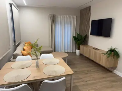 Una televisión o centro de entretenimiento en El Helecho de Gredos