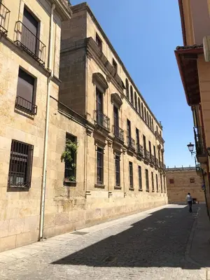 Edificio en el que se encuentra el apartamento