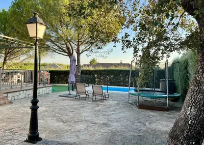 Piscina en o cerca de GuestReady - Los Jilgueros del Alberche