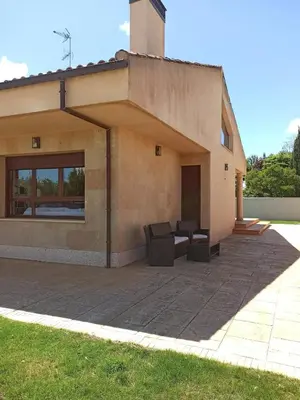 Edificio en el que se encuentra la casa o chalet