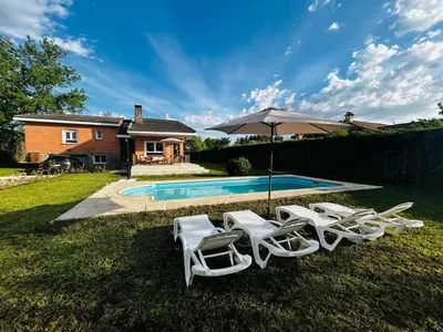 Piscina en o cerca de Casa Los Olivos