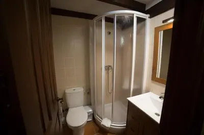 Un baño de Casa Rural LA REGADERA II