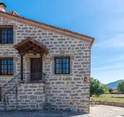 Edificio en el que se encuentra la casa o chalet