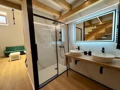 Un baño de Premium Plaza San Cristóbal - Gran Vía Centro