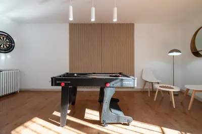 Plano de APT Cozy Billiards Diana Central
