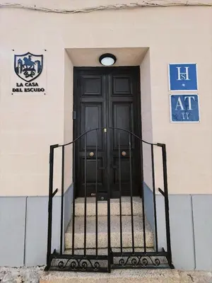 Fachada o entrada de Hostal La Casa Del Escudo