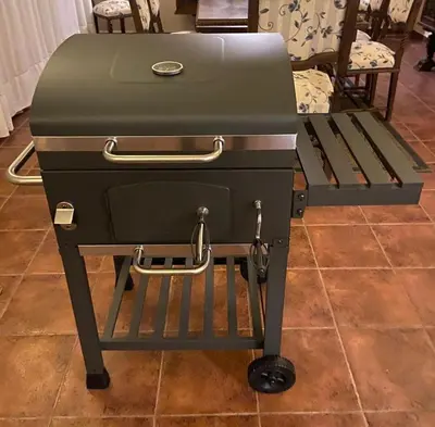 Plano de Mágica Casona entre olivos con piscina y chimenea