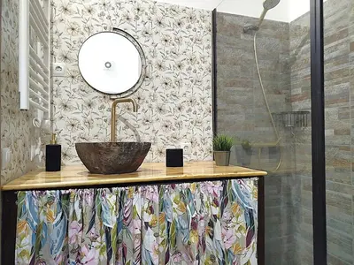Un baño de Casa Dana, Losar de la Vera
