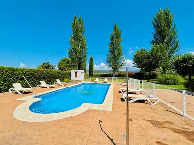 Piscina en o cerca de Dehesa La Parrilla - VUT- Eventos