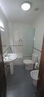 Un baño de Plaza de la Cruz, 2