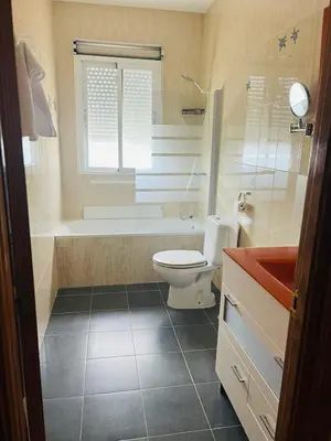 Un baño de El Castillo-CasaRural-Escalona del Alberche-Toledo