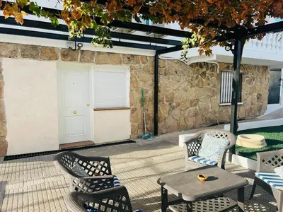 Un patio o zona al aire libre en El Castillo-CasaRural-Escalona del Alberche-Toledo