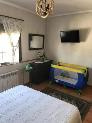 Cama o camas de una habitación en Sierra de San Vicente-Rural House-Garciotum-Toledo