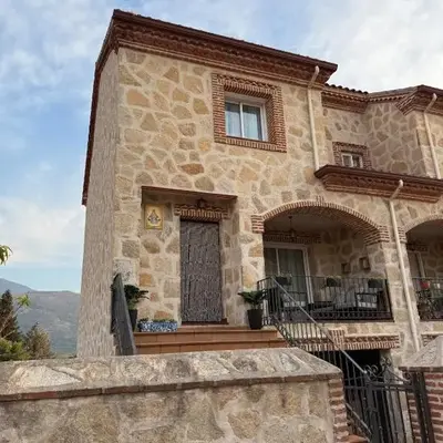 Navaluenga Chalet con encanto y barbacoa
