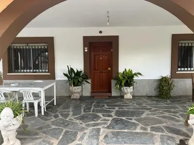 Fachada o entrada de Casa familiar La Cabra