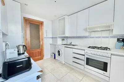Una cocina o zona de cocina en Escapada de ensueño Luminoso Piso Candeleda