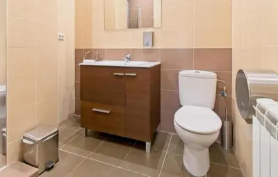 Un baño de Apartamentos turísticos Sardon