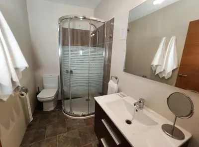 Un baño de La Iglesuela, Finca Casas del Tormes