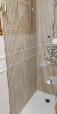 Un baño de Comfortable studio in San Pablo by beBalmy