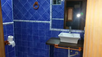 Un baño de Apartamentos Anateresa