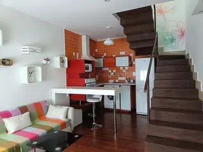 Una cocina o zona de cocina en Higos y uvas