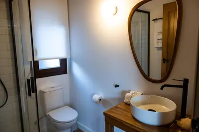 Un baño de Casas del Tremedal
