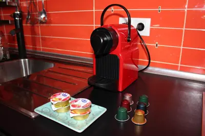 Utensilios para hacer té y café en Loboratorio Rural-Cuenta hasta 3