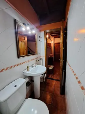 Un baño de Casa Rural Churruca