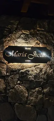 Certificado, premio, señal o documento que está expuesto en Hotel Gredos María Justina