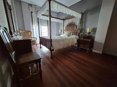 Cama o camas de una habitación en Casa Turistica Termas aparcamiento y desayuno incluido
