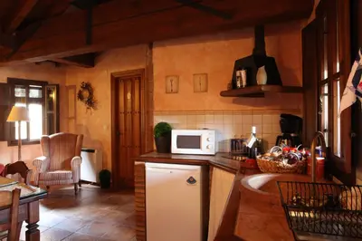 Una cocina o zona de cocina en Apartamentos Rurales La Solana