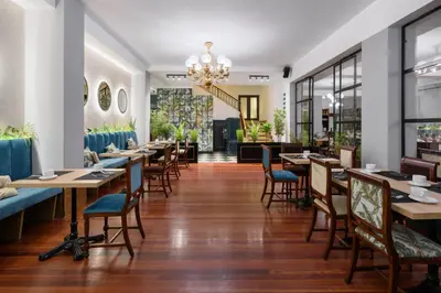 Un restaurante o sitio para comer en Crisol Conde Rodrigo