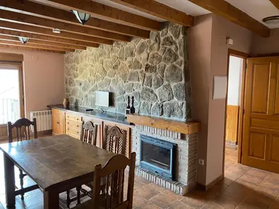 Una cocina o zona de cocina en Mirasierra II Y III
