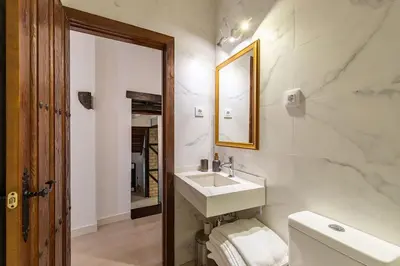 Un baño de Natural&Mente El Tomillar