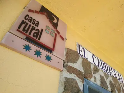 Certificado, premio, señal o documento que está expuesto en Casa Rural El Carrascal