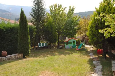 Jardín al aire libre en Casa Rural El Secreto de las Eras
