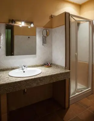 Un baño de Casa Rural La Chimenea