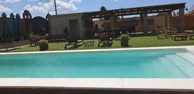 Piscina en o cerca de Casa Rural La Piedra De Juana