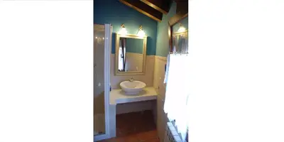 Un baño de El Capricho de Ana