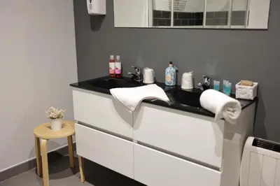 Utensilios para hacer té y café en Apartamentos Dacris