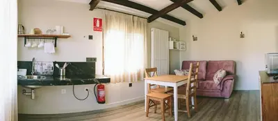 Una cocina o zona de cocina en ALTAIR Turismo Rural