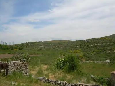 Paisaje cerca of this country house