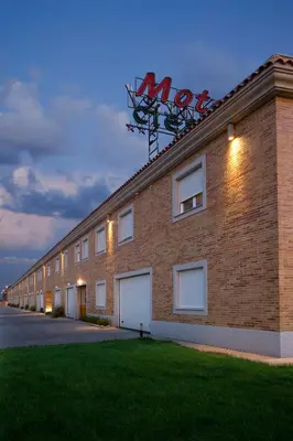Edificio en el que se encuentra el motel