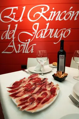 Comida en o cerca de este hostal o pensión