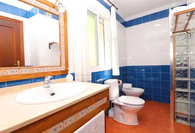 Un baño de Hotel Rural El Retiro de San Pedro by RetiroRural