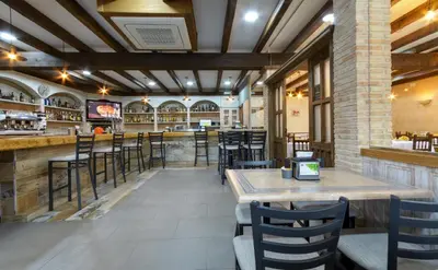 Un restaurante o sitio para comer en Hotel Rural Los Angeles en Las Hurdes